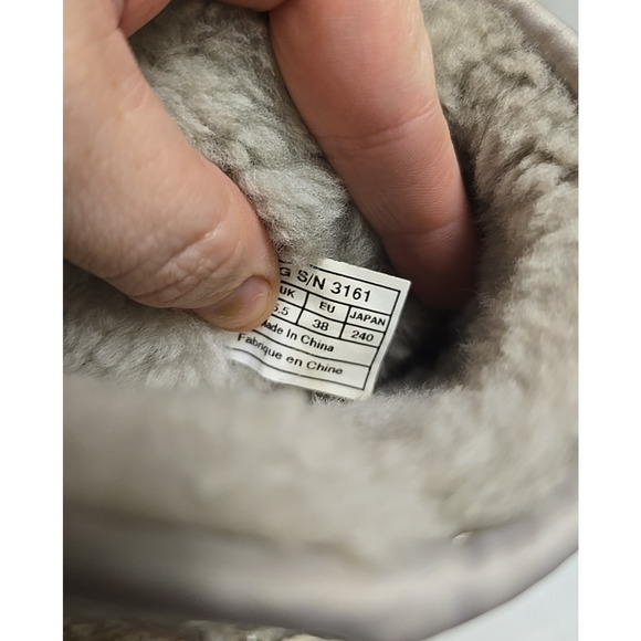 Y2K UGG Australia Gold Sequin Sparkle Classic Short Winter Snow Boots Womans 7 - Picture 7 of 7